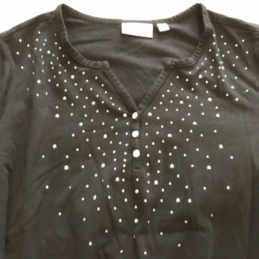 QF black 3/4 sleeve v-neck tunic embellished with rhinestones (2X) - Picture 5 of 8